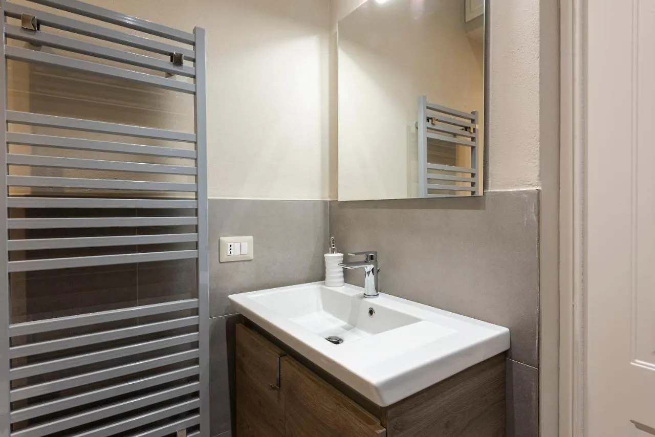 Michelangelo Hideaway By Mmega Apartment Florence